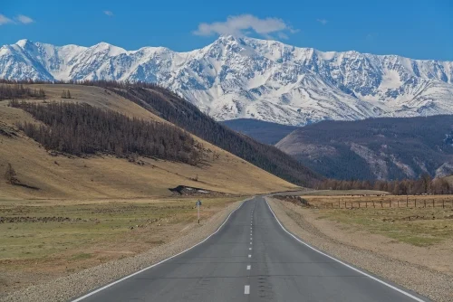 Алтай / Чуйский тракт. Марсианский экспресс. Фото: Павел Филатов