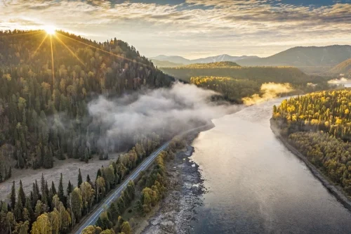 Озеро Телецкое и Река Катунь. Заповедные миры. Фото: Павел Филатов