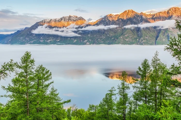 Озеро Телецкое и Река Катунь. Заповедные миры. Фото: Павел Филатов