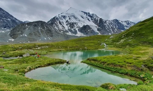 Гора Белуха. Треккинг