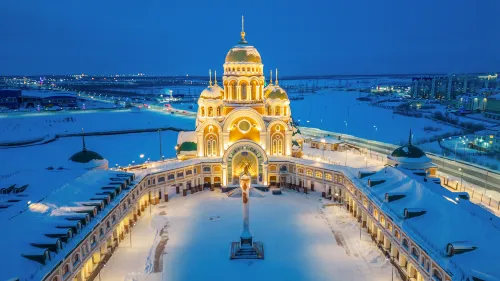 Ямал / Чудеса Арктического Дубая. Преображенский Собор, Салехард Фото: Павел Филатов