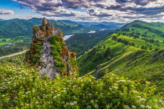 Тропы Алтая: комфортный хайкинг у Катуни