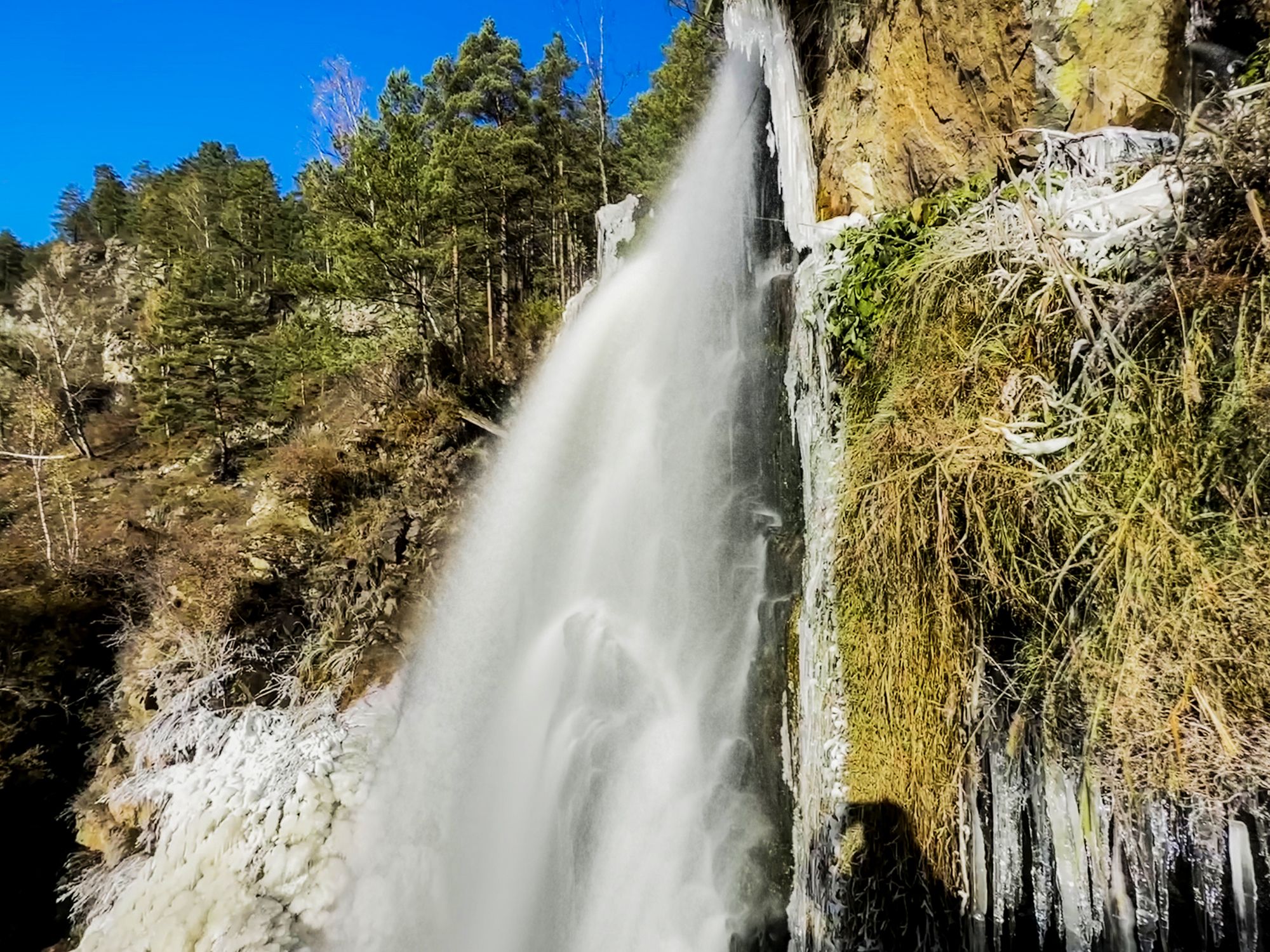 Камышлинский водопад